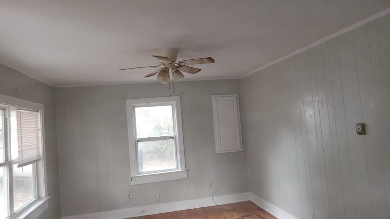 Elite Brushworks is a painting company in Madison Alabama