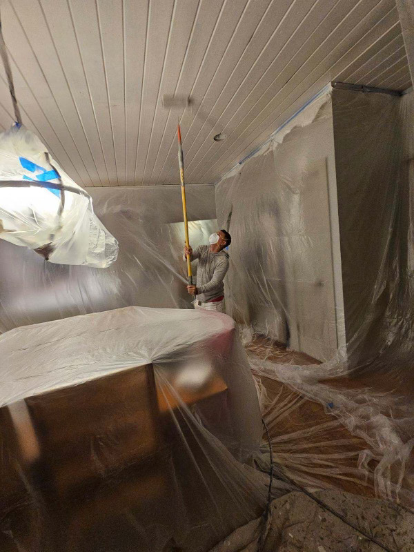 Elite Brushworks is a paint company in Madison Alabama